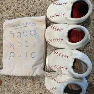 Bird rock baby baseball moccasins (2 pairs). Size 6.5
